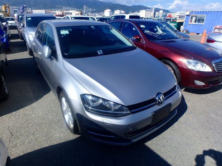 photo of a used Volkswagen Golf for sale Dublin  by Kylemore Cars