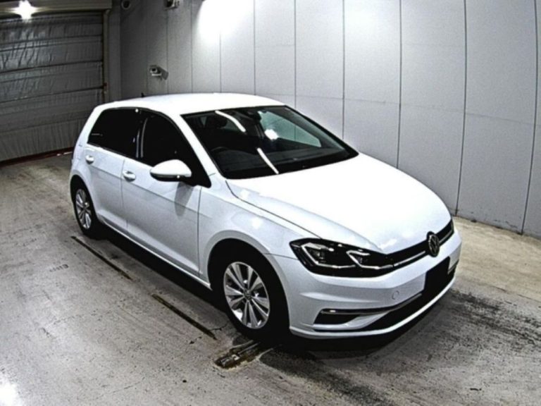 photo of a used Volkswagen Golf for sale Dublin  by Kylemore Cars