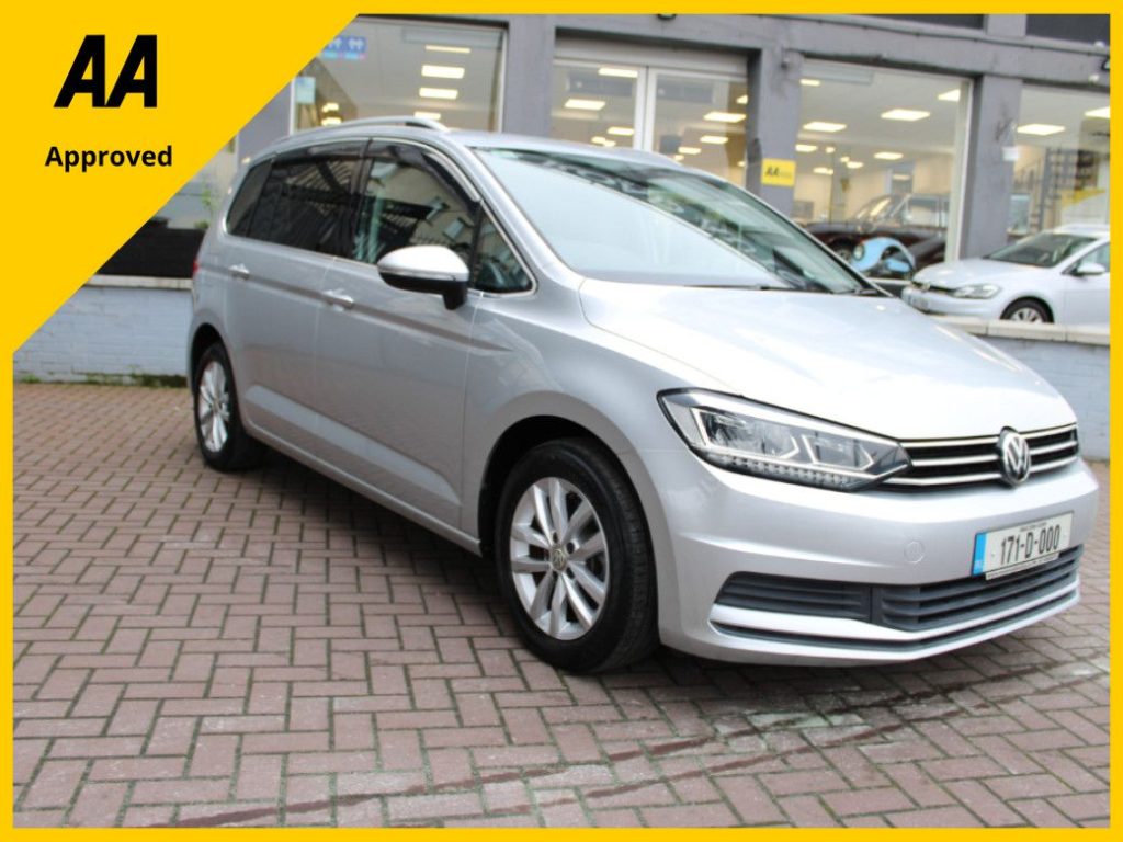 photo of a used Volkswagen Touran for sale Dublin  by Naas Road Autos