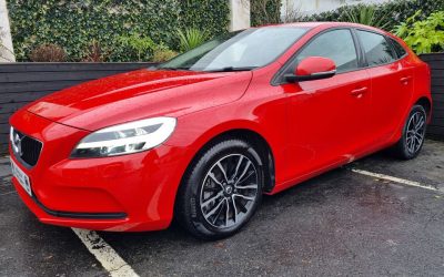 2019 Volvo V40