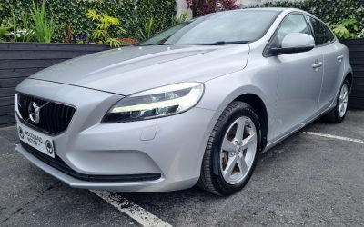 2017 Volvo V40