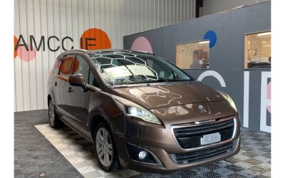 2015 Peugeot 5008