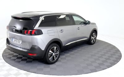 2024 Peugeot 5008
