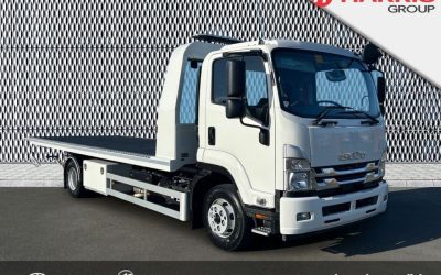 2025 Isuzu NPR