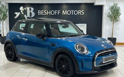 2023 Mini Hatch