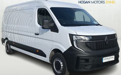 2025 Renault Master