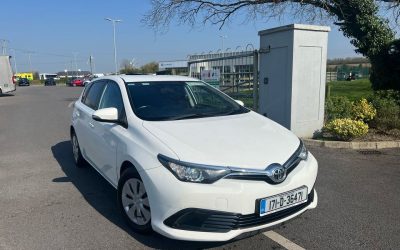 2017 Toyota Auris