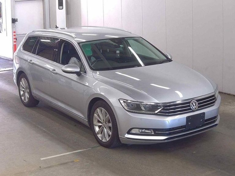 photo of a used Volkswagen Passat for sale Dublin  by The Automatic Motor Car Centre