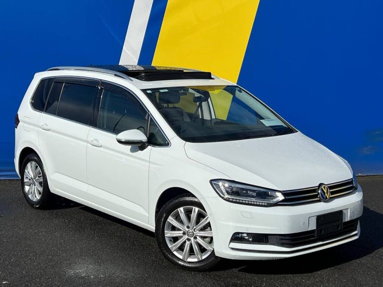 photo of a used Volkswagen Touran for sale Dublin  by Bill Griffin Motors