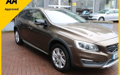 2015 Volvo V60 Cross Country