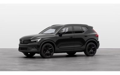 2025 Volvo XC40