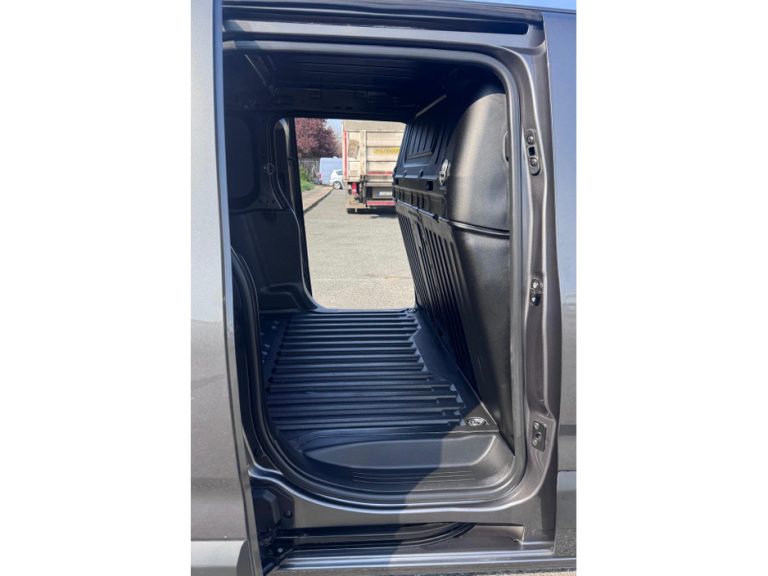 photo3 of a used Peugeot Partner Manual for sale Dublin 108000