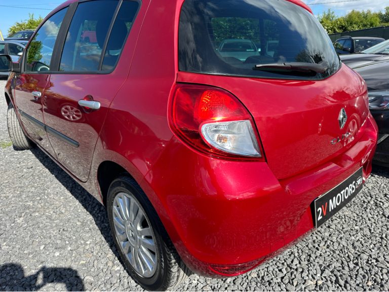 photo3 of a used Renault Clio Manual for sale Dublin 175999