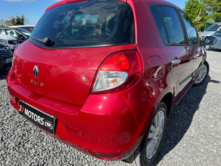 photo4 of a used Renault Clio Manual for sale Dublin 175999