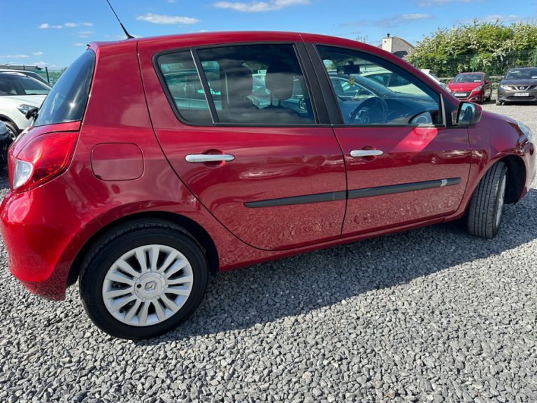 photo5 of a used Renault Clio Manual for sale Dublin 175999