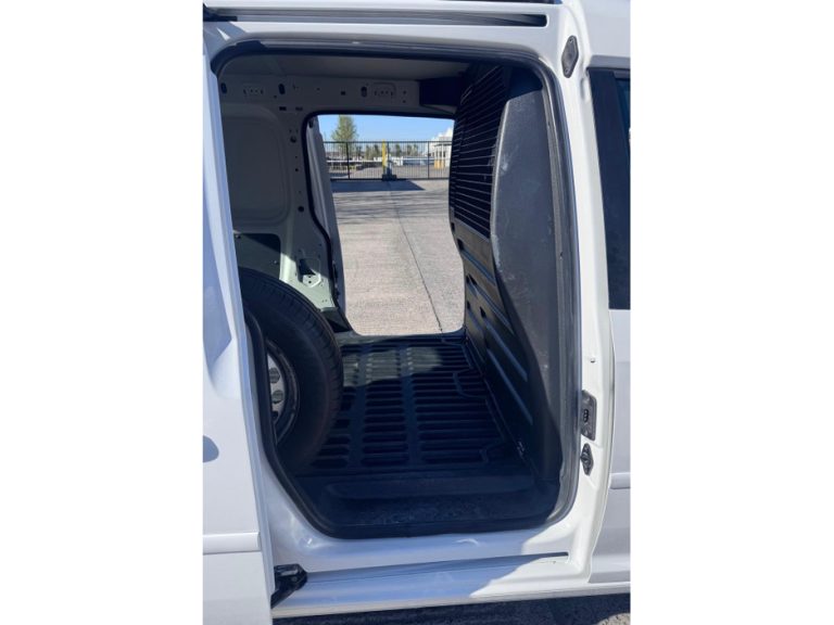 photo3 of a used Volkswagen Caddy Manual for sale Dublin 164000