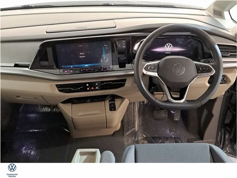 photo2 of a used Volkswagen Multivan Automatic for sale Louth 4