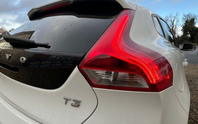 2016 Volvo V40