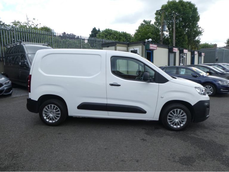 photo4 of a used Citroen Berlingo Manual for sale Dublin : 84643 52595