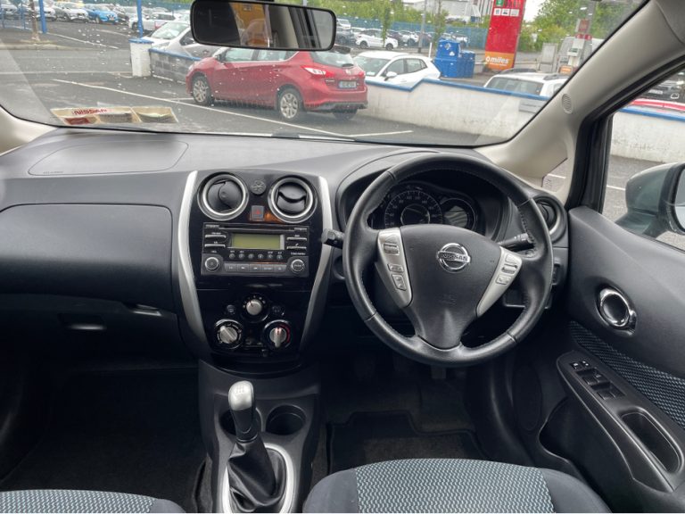 photo5 of a used Nissan Note Manual for sale Mayo 106266