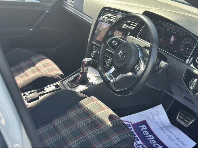 photo4 of a used Volkswagen Golf Manual for sale Dublin : 120000 74565