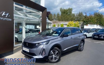 2023 Peugeot 5008