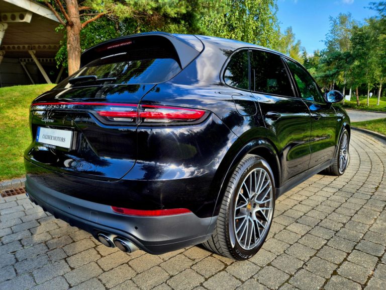 photo1 of a used Porsche Cayenne Automatic for sale Dublin 133500