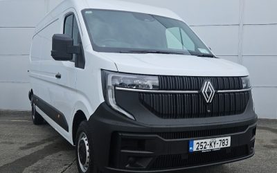 2025 Renault Master
