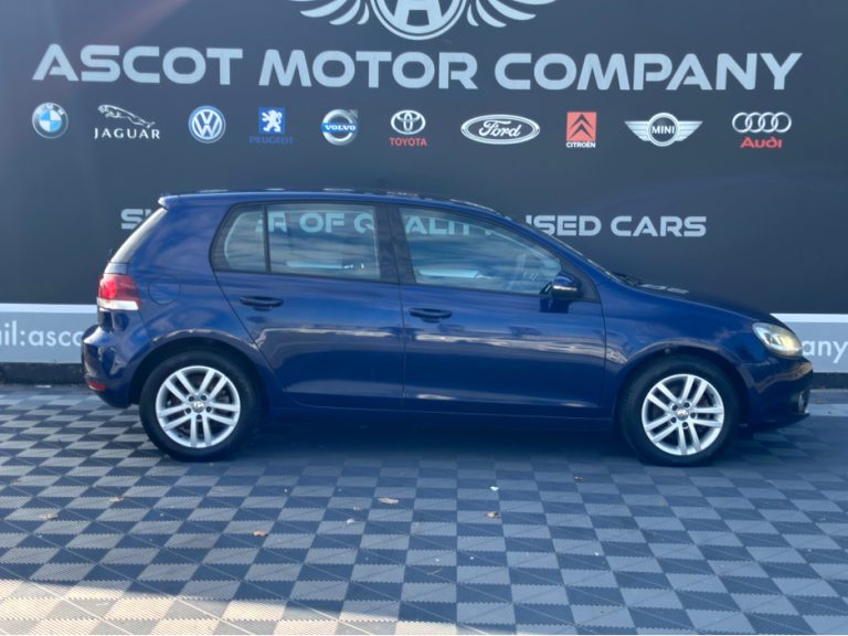 photo4 of a used Volkswagen Golf Automatic for sale Dublin : 89999 55923