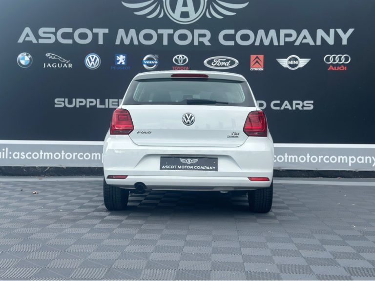 photo5 of a used Volkswagen Polo Automatic for sale Dublin : 97000 60273