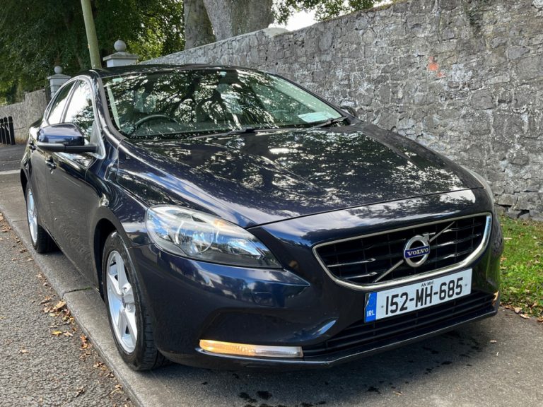photo2 of a used Volvo V40 Manual for sale Dublin 136779