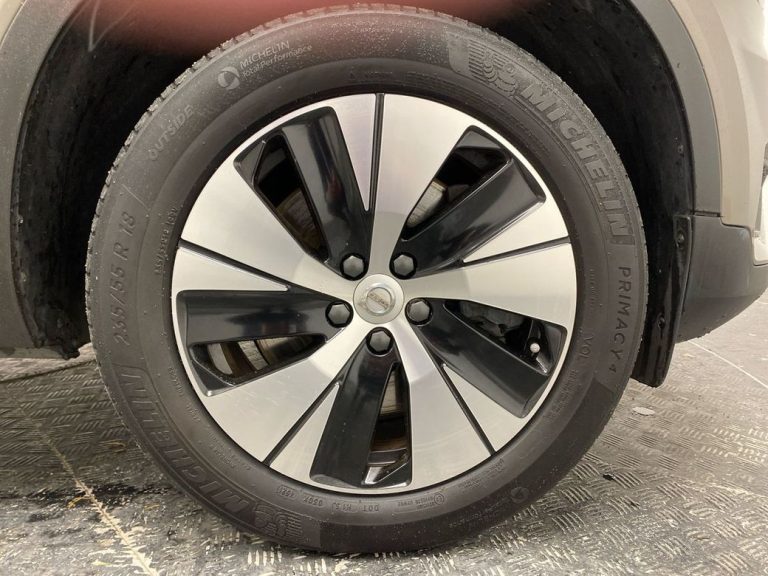 Photo 5 of the 2022 Volvo XC40 Automatic for sale  by Bolands Wexford Wexford