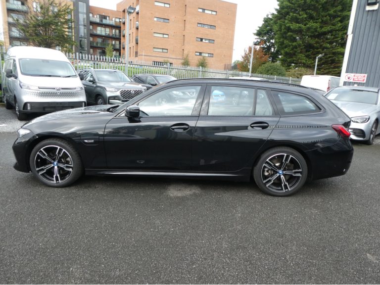 photo5 of a used BMW 3 Series Automatic for sale Dublin : 73721 45808