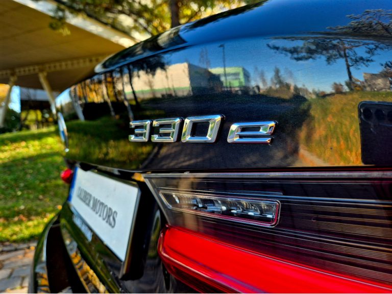 photo4 of a used BMW 3 Series Automatic for sale Dublin 94000