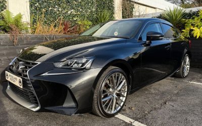 2018 Lexus IS 300h