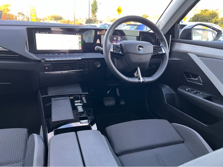 photo4 of a used Opel Astra Automatic for sale Dublin 16000