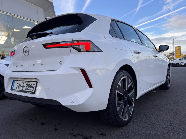 photo5 of a used Opel Astra Automatic for sale Dublin 16000