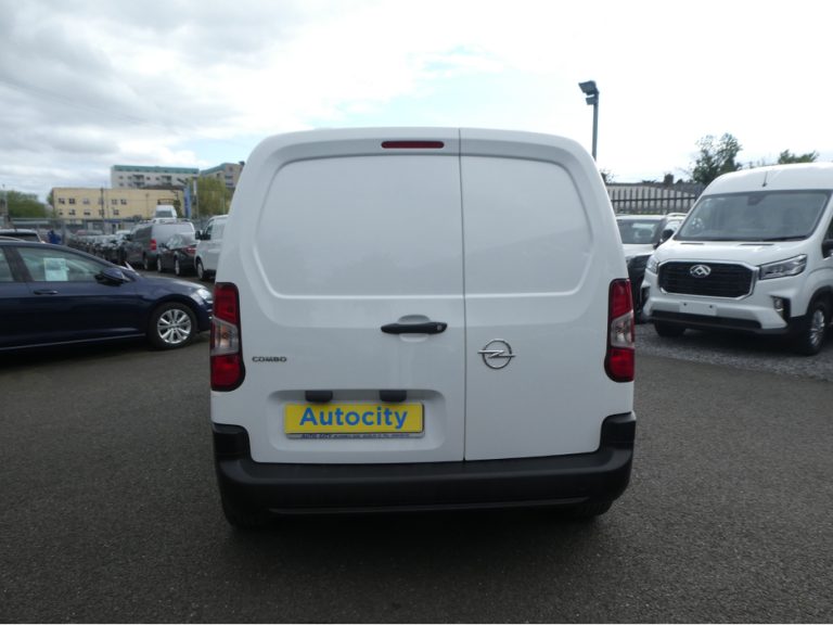 photo4 of a used Opel Combo Manual for sale Dublin : 60709 37723