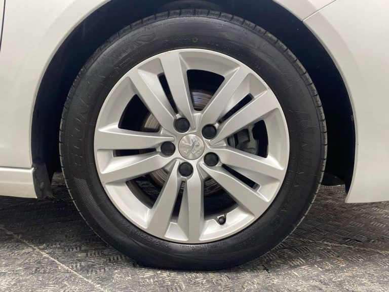 Photo 5 of the 2020 Peugeot 308 Manual for sale  by Bolands Wexford Wexford