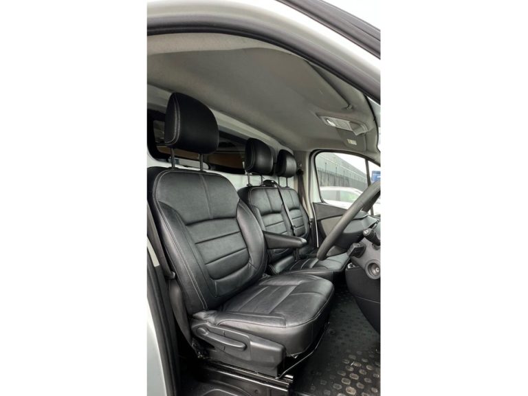 photo2 of a used Renault Trafic Manual for sale Dublin 70000