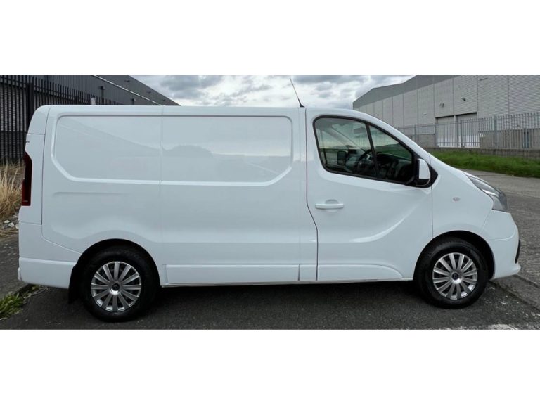 photo3 of a used Renault Trafic Manual for sale Dublin 70000