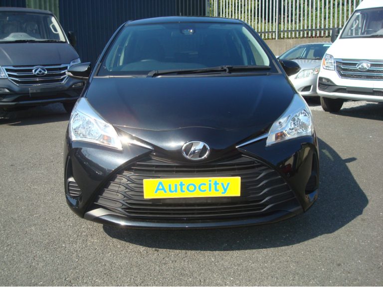 photo5 of a used Toyota Vitz Automatic for sale Dublin : 61000 37904