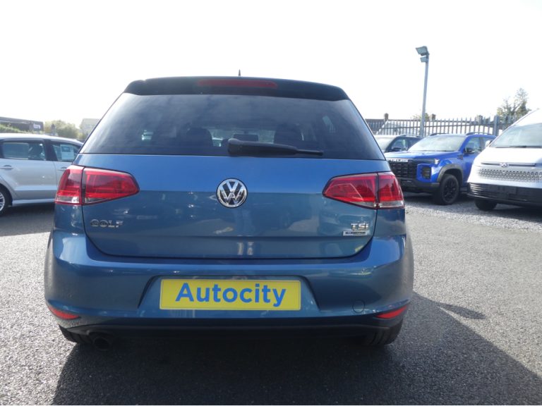 photo4 of a used Volkswagen Golf Automatic for sale Dublin : 68452 42534