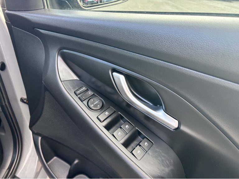 photo5 of a used Hyundai i30 Manual for sale Dublin 28611