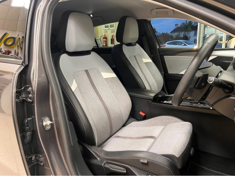 photo3 of a used Opel Astra Automatic for sale Dublin 23001