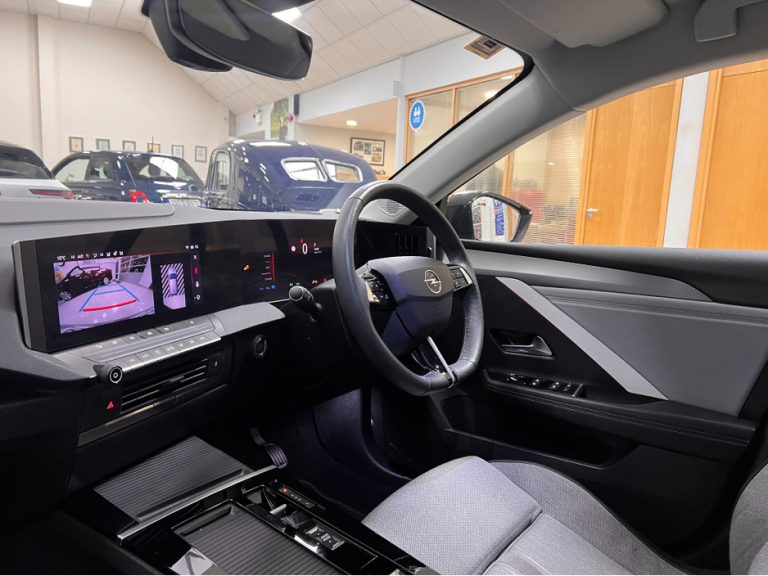 photo4 of a used Opel Astra Automatic for sale Dublin 23001