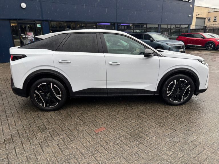 photo4 of a used Peugeot 3008 Automatic for sale Dublin Odometer 17999