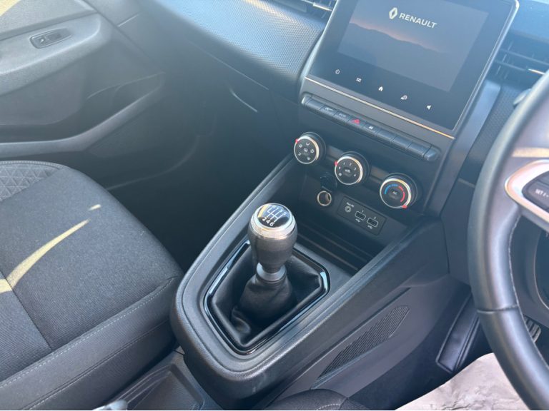 photo2 of a used Renault Clio Manual for sale Dublin 94331