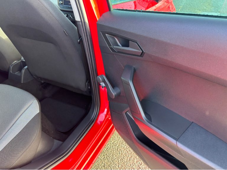 photo5 of a used SEAT Ibiza Manual for sale Dublin 159619