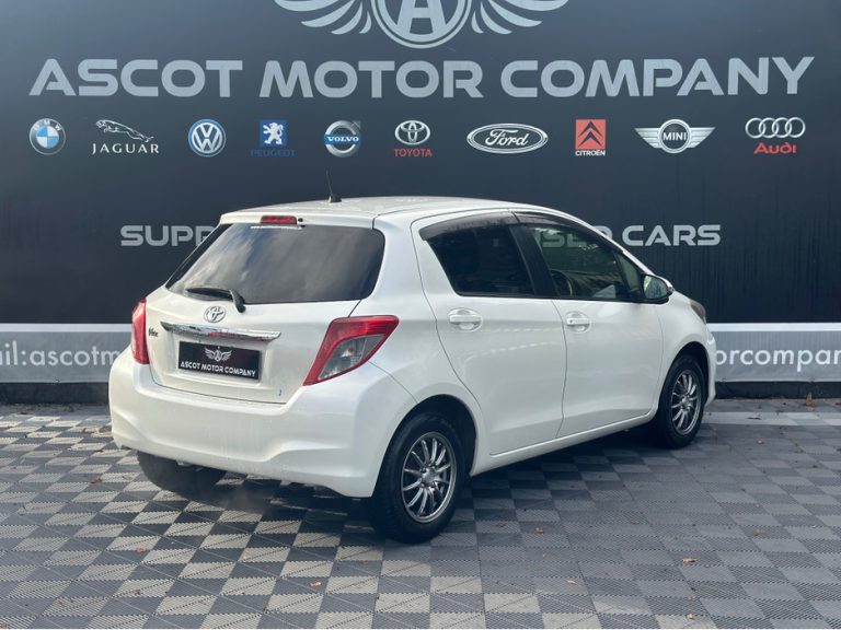 photo4 of a used Toyota Vitz Automatic for sale Dublin : 102999 64001